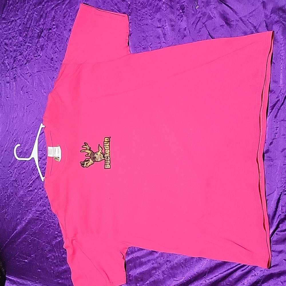 NWT Bucked Up Pink Camo T-shirt